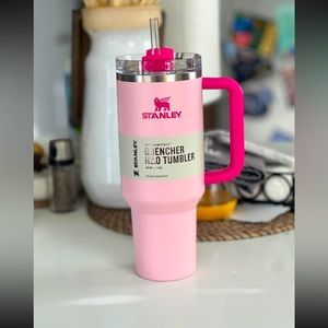 40 oz Flamingo Stanley tumbler